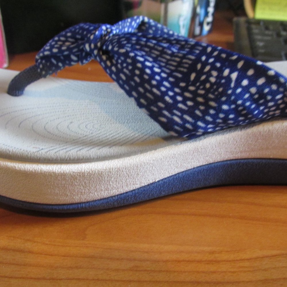 CLARKS CLOUDSTEPPERS ARLA GLISON BLUE SANDAL